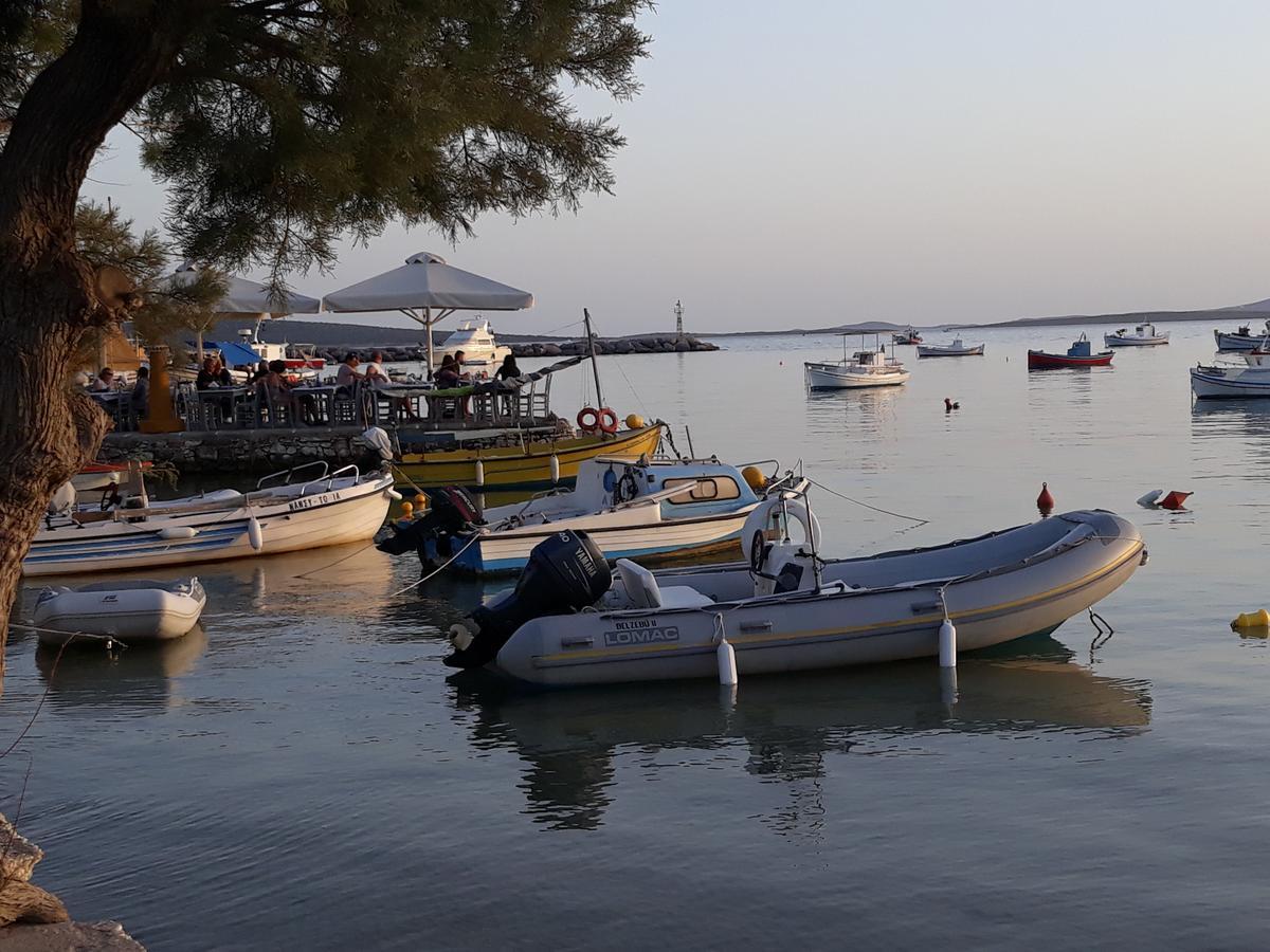 Holidays In Paros อลิกิ ภายนอก รูปภาพ
